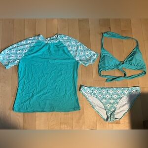 Bikini and rash guard set, size XL